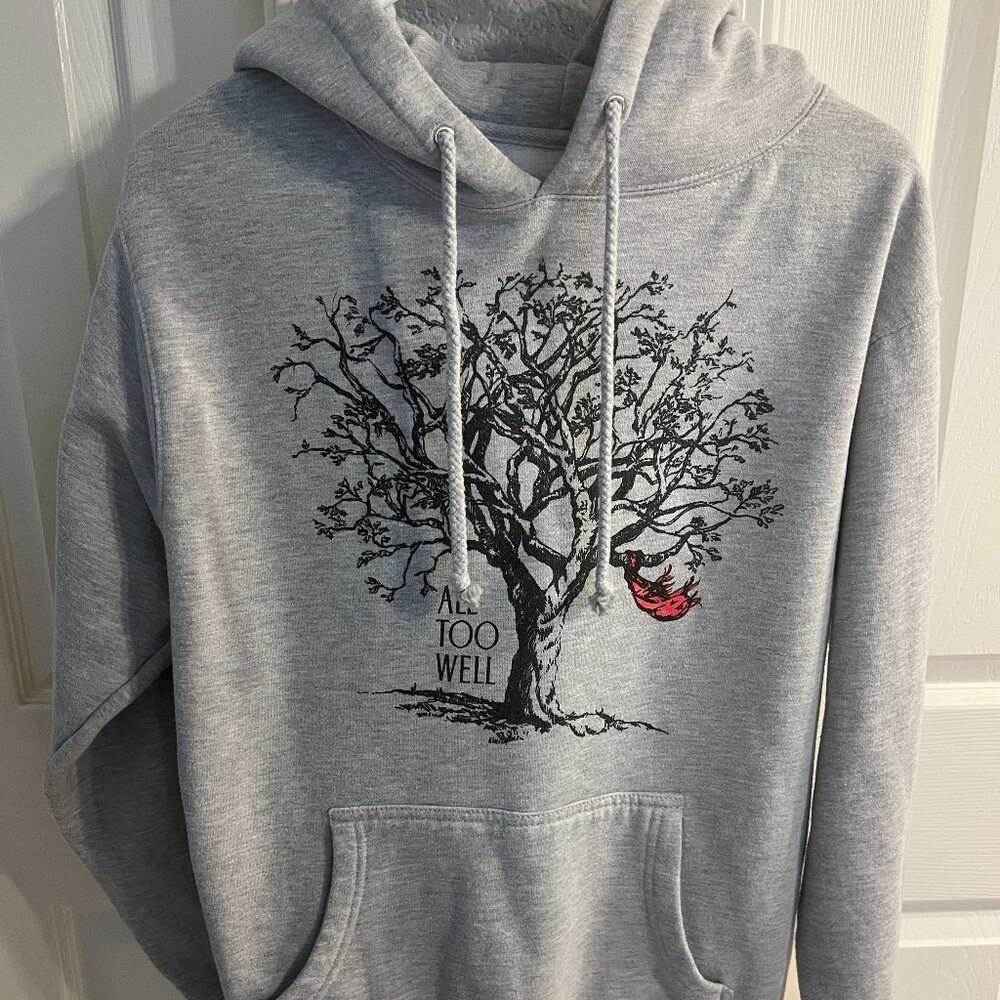 🩶 Taylor Swift “All Too Well” Hoodie – Red (Taylor’s Version) Era Sweatshirt